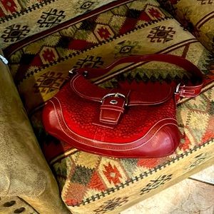 Coach purse. Very little use. 12 x 8 inches. Adjustable strap